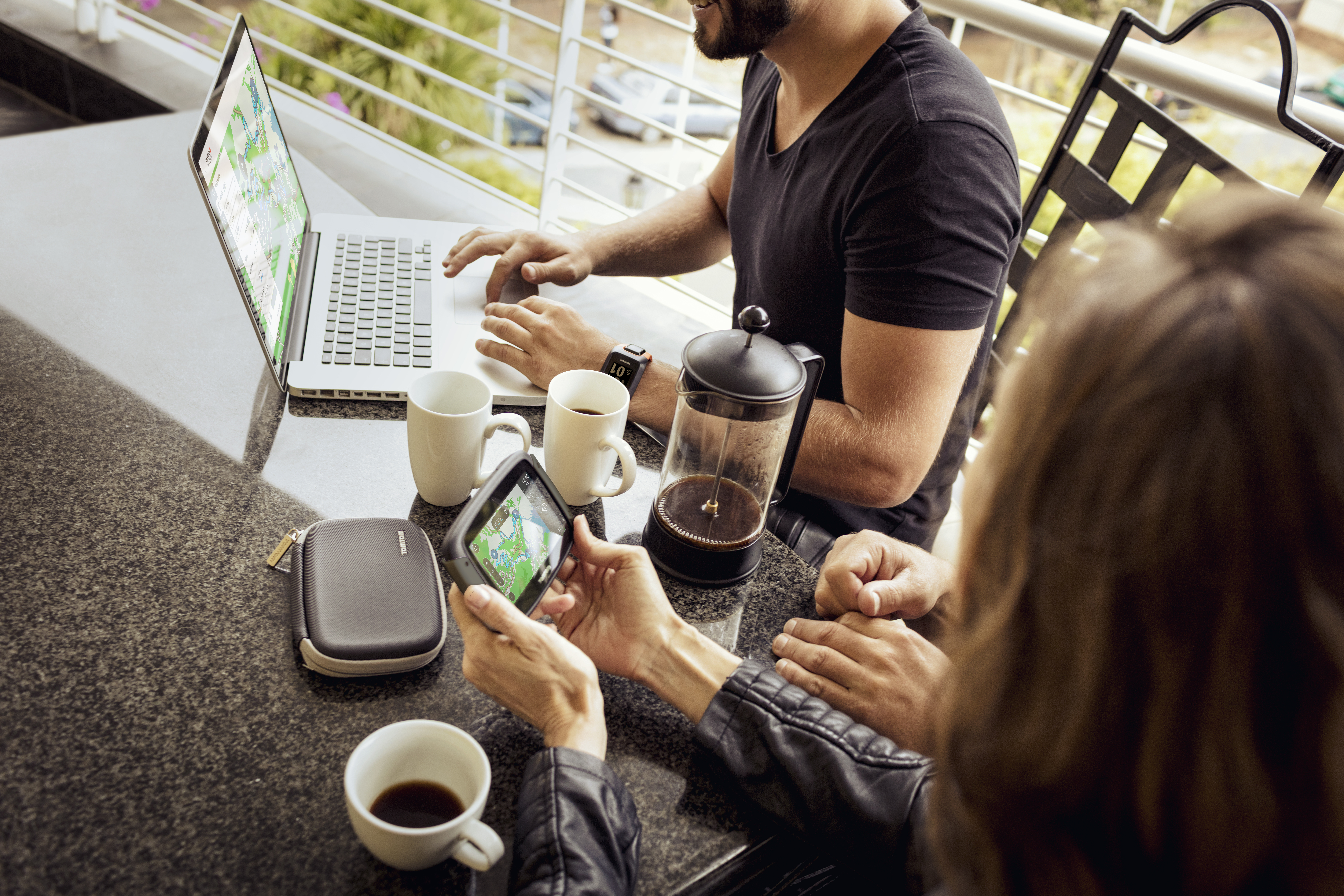 18Q1 RIDER5X0 04A8042