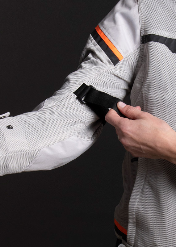 3 Arm velcro adjustment
