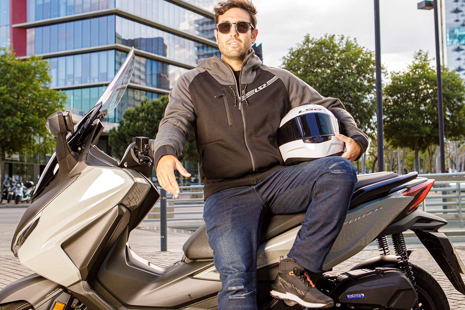 1620x1080 BRADFORD lifestyle 1