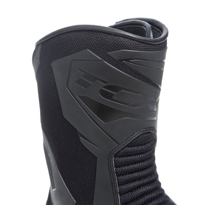 6d4daeb5 f7e2 45d1 b840 8910504de56f