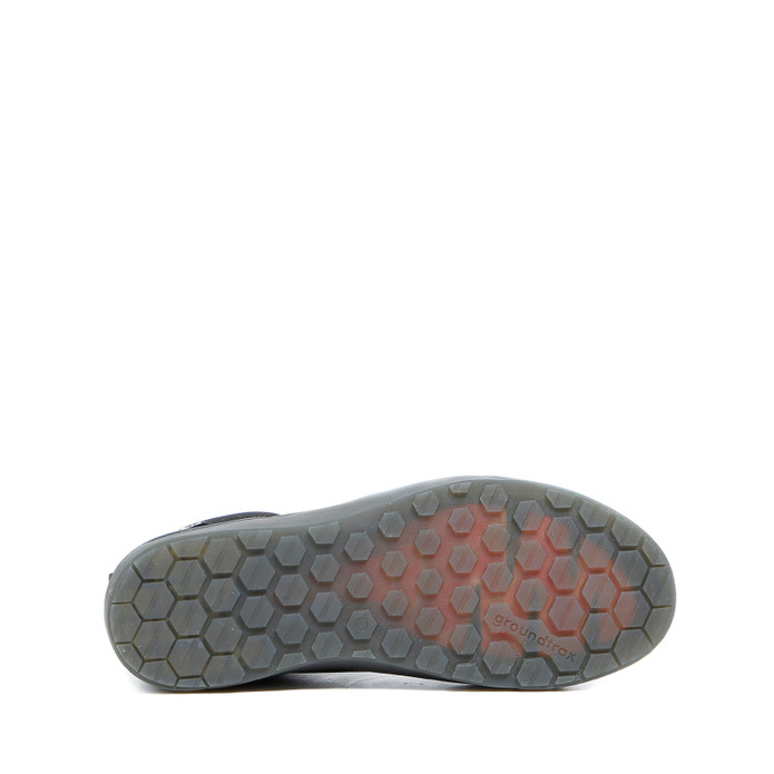 e06c3f5b 1731 4d6c a8f9 08201285b30e