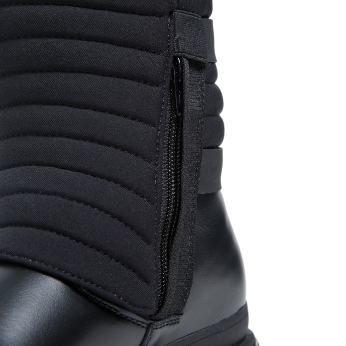 e208740b 6635 4f1e b8ba af795348b9b3